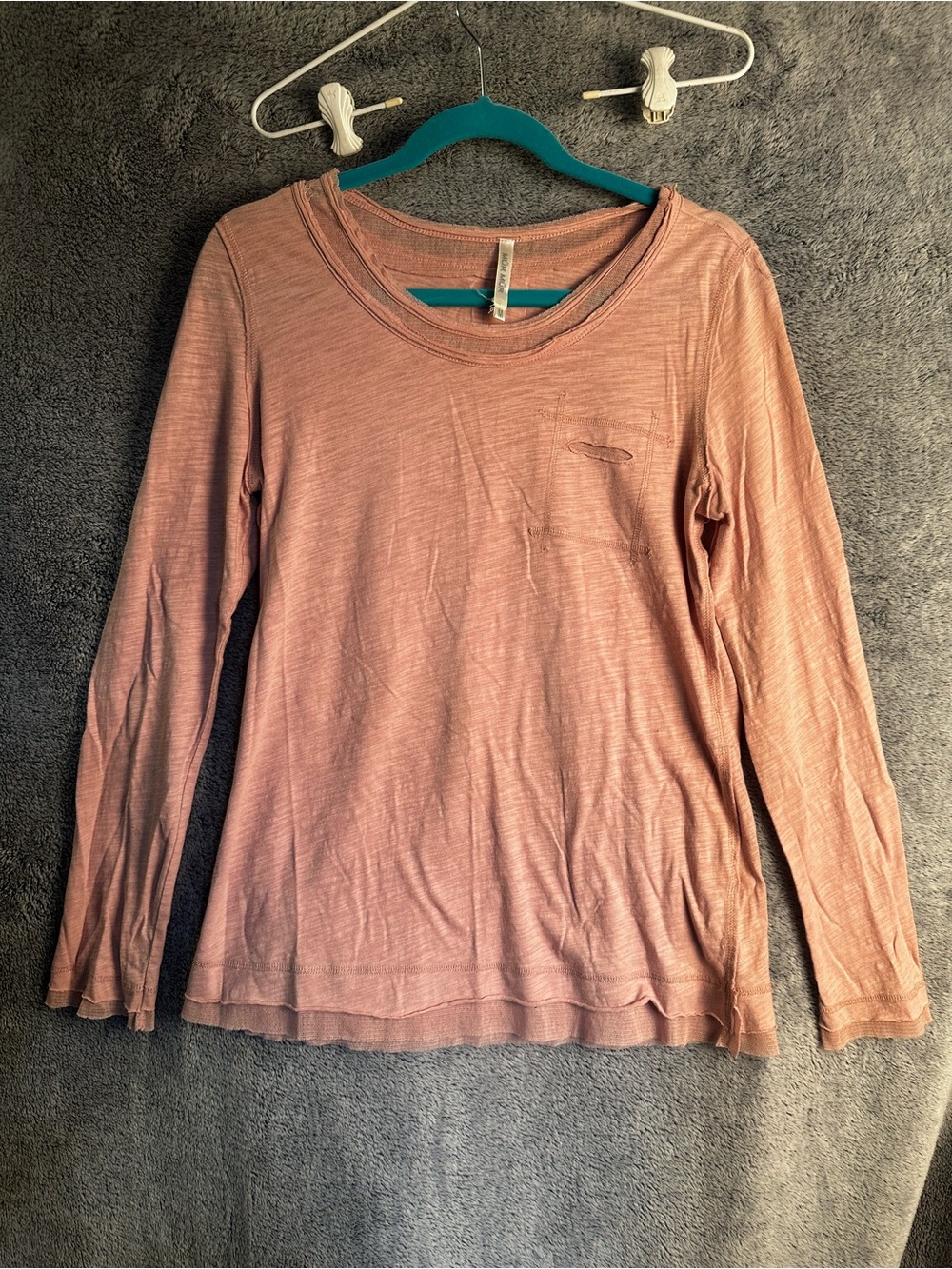Mur Mur Women's Long-Sleeve distressed Lightweight Top Dusty Rose sheer details